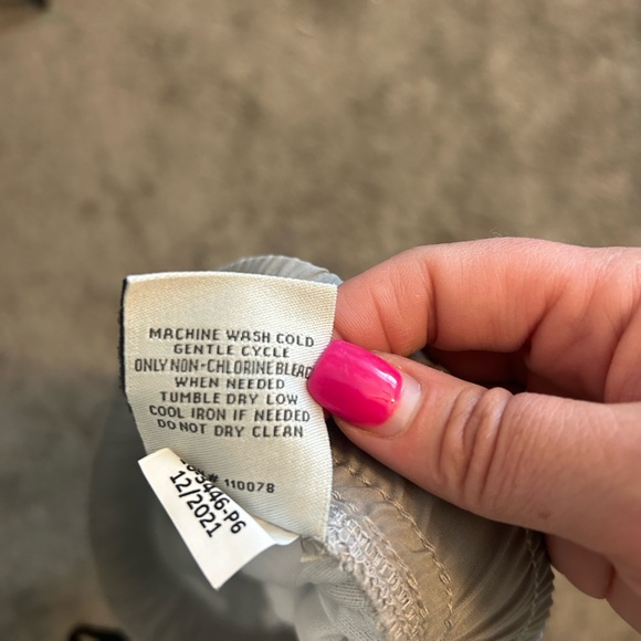 U.S. Polo Assn. USPA Color-Block Swim Shorts - Picture 15 of 16